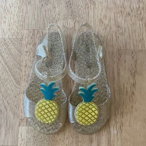 Old Navy gold glitter pineapple sandals
